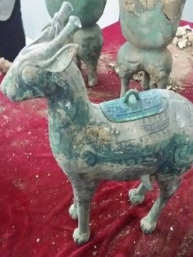 探宝石鼓山